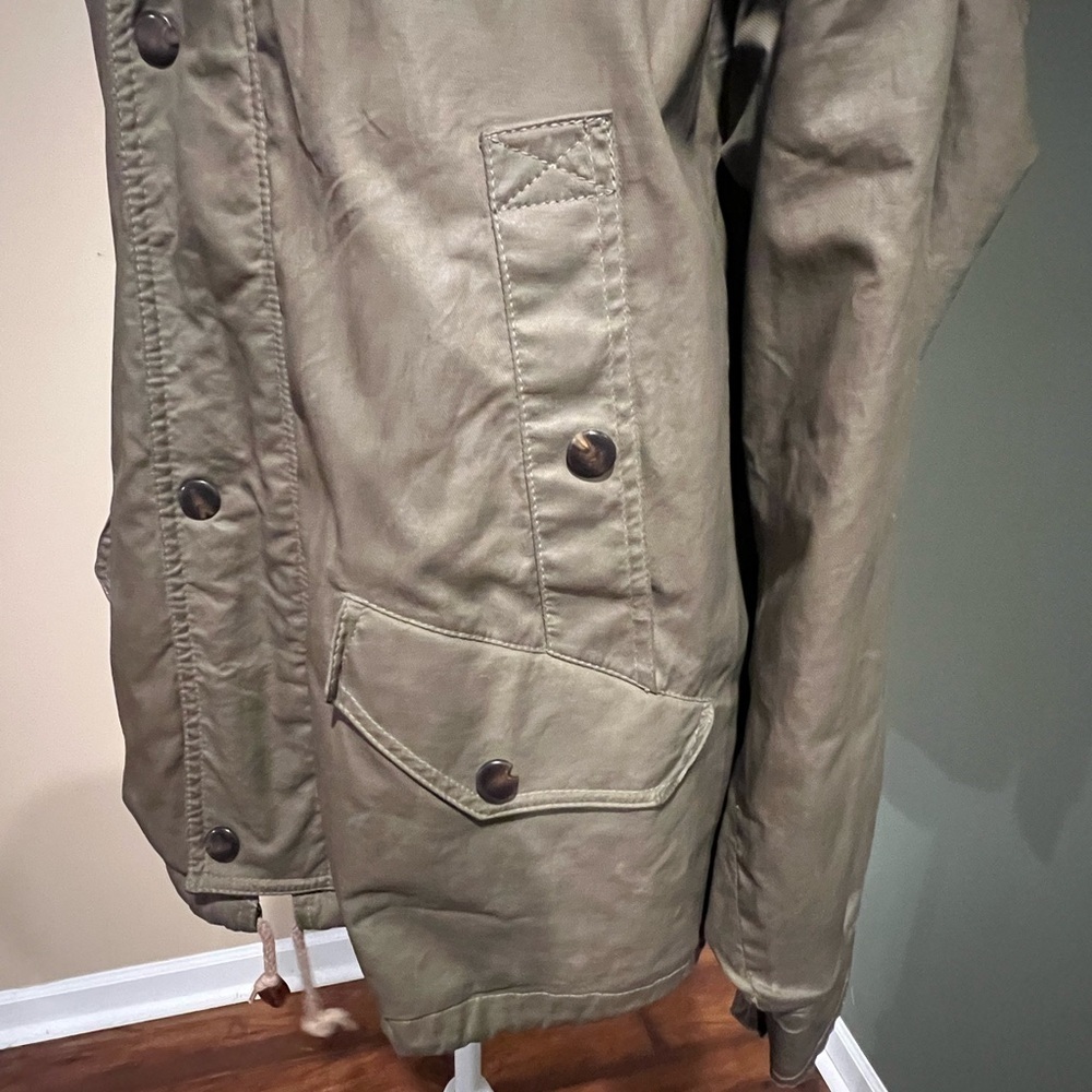 NOT FOR SALE - Picture 4 of 13